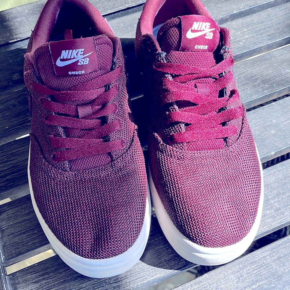 Nike shoes